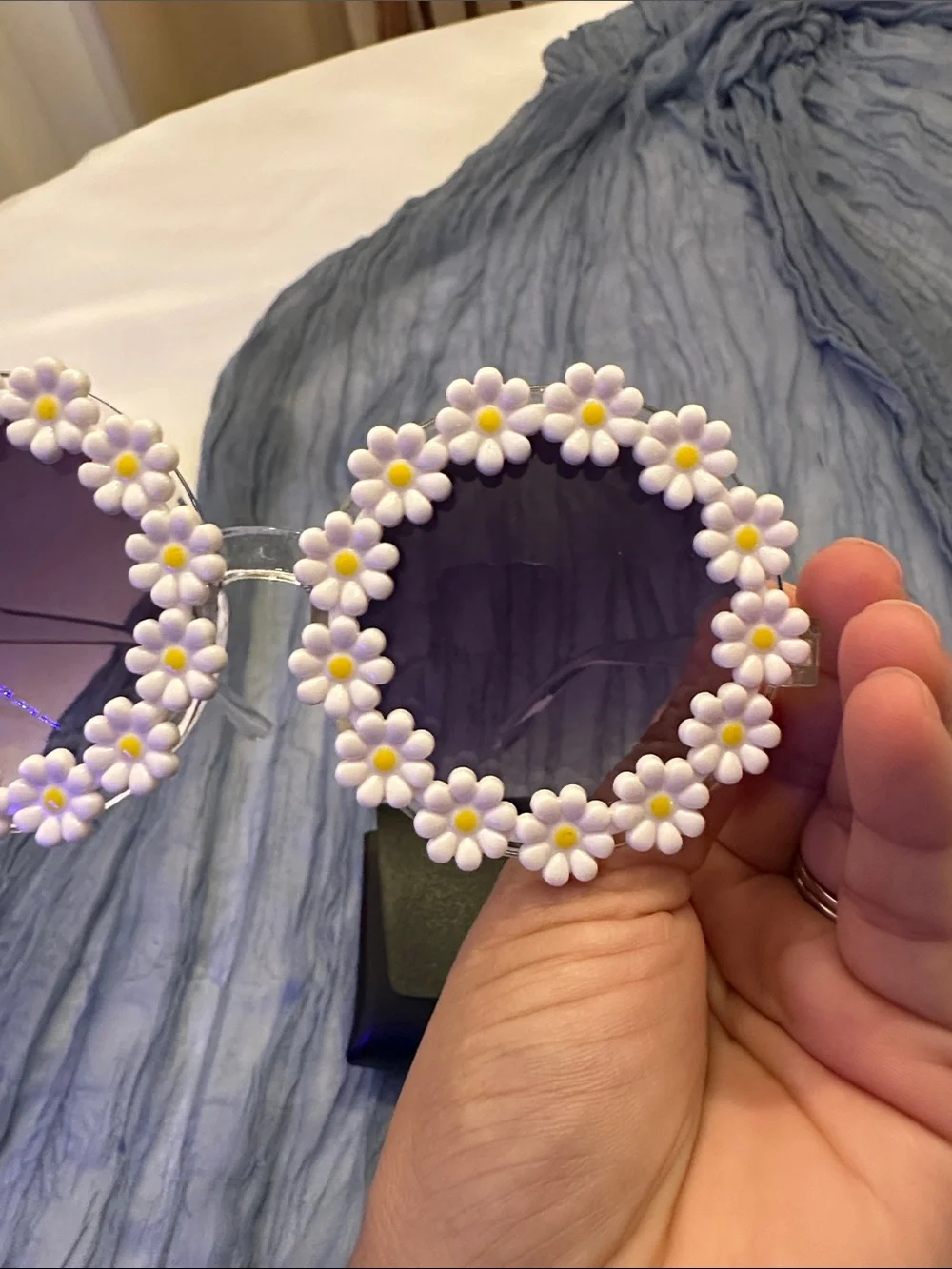 SHEIN Floral Round Sunglasses